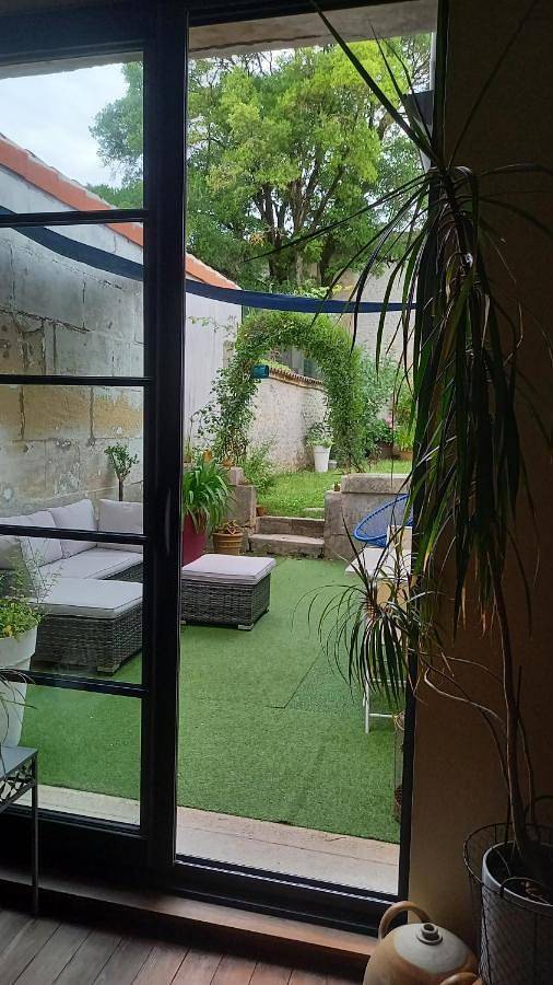 Chambre d’hôte pour 2 personnes, avec jardin ainsi que vue et terrasse à Cognac - 4