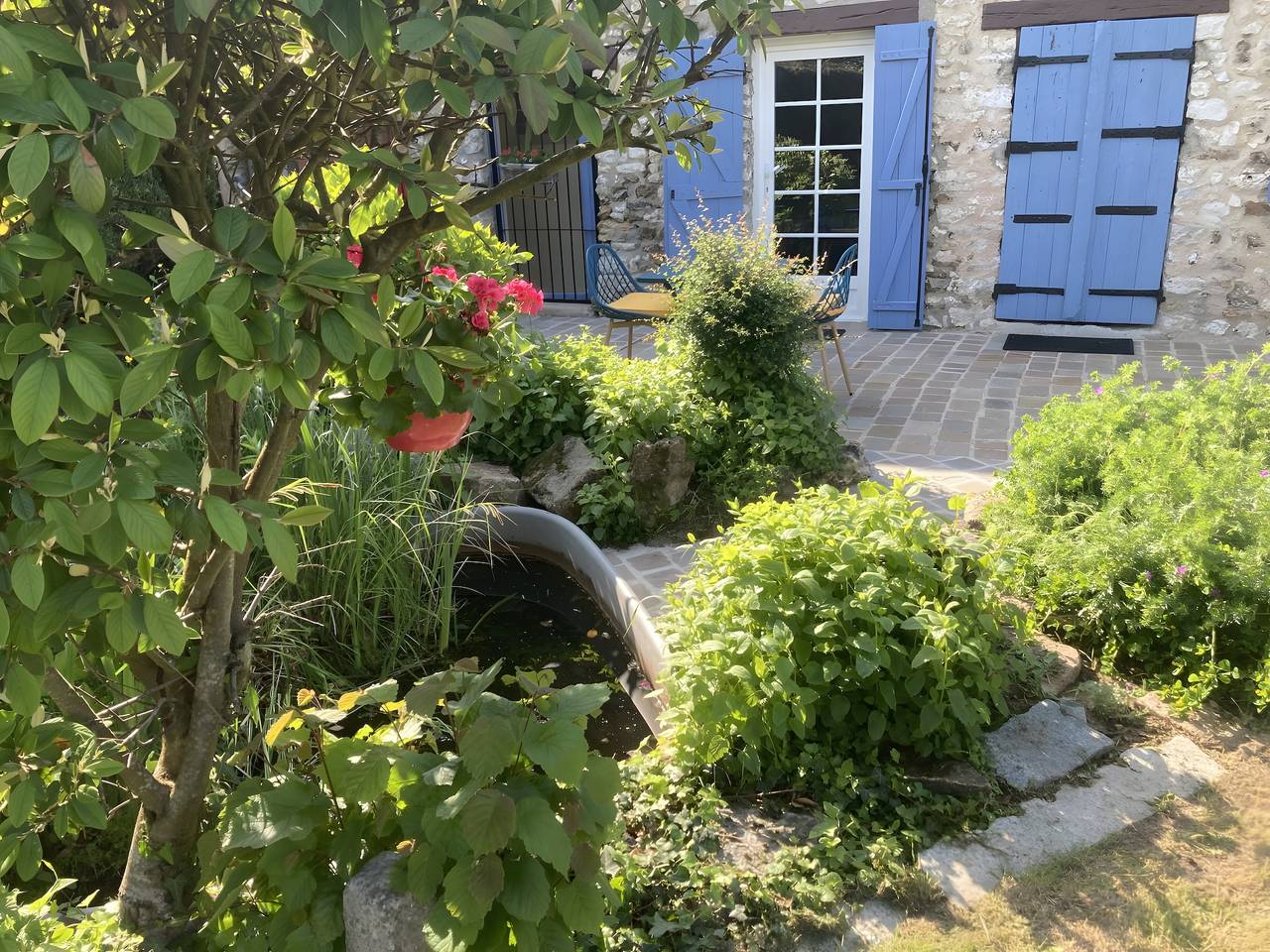 Casa rural cerca de Giverny con habitación privada y entrada independiente in Jeufosse, Yvelines