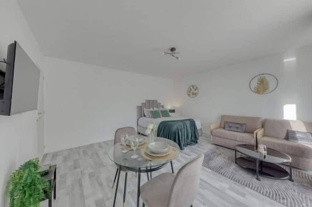 Apartamento entero, 2 le Cosy ,appartement Proche Aéroport,paris ,diseny in Sevran, Sena-Saint Denis