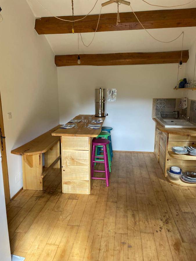 Location de vacances pour 6 personnes, avec vue et jardin, animaux acceptés à Le Collet-de-Dèze - 3