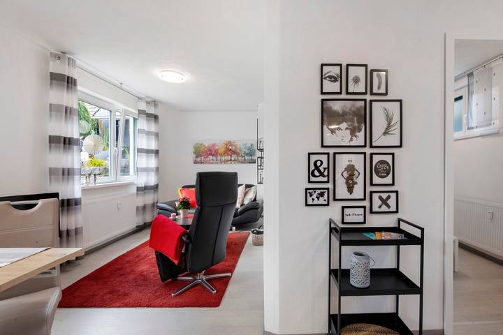 Ganze Wohnung, Ferienwohnung 'Steffi' mit privater Terrasse und WLAN in Laichingen, Laichingen Region