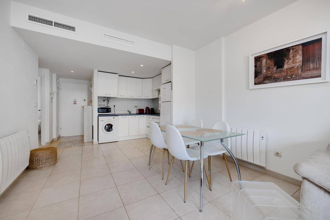 Entire apartment, Two-Bedroom Apartment in Cabo Roig, Costa Blanca