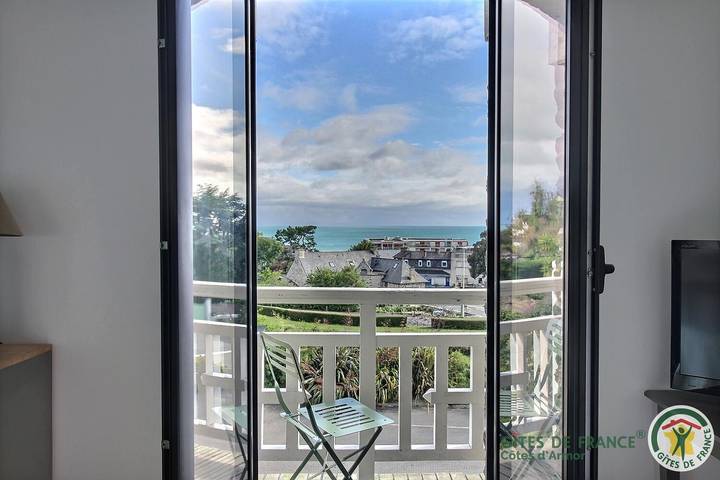 Gîte pour 4 personnes, avec Jardin et Vue à Plérin