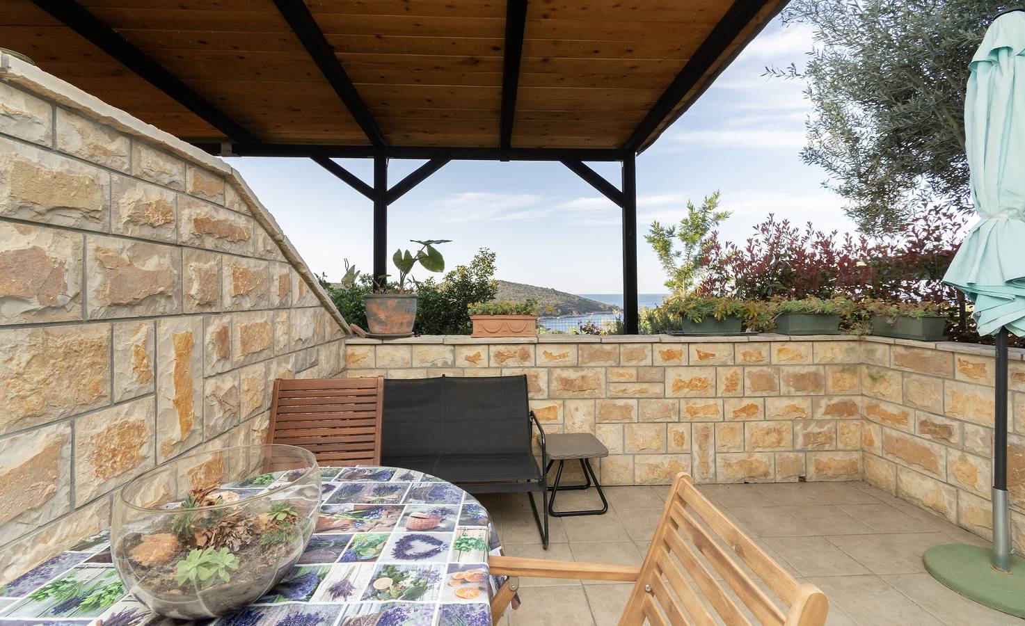 Ganze Wohnung, Apartments Toni in Maslinica, Solta