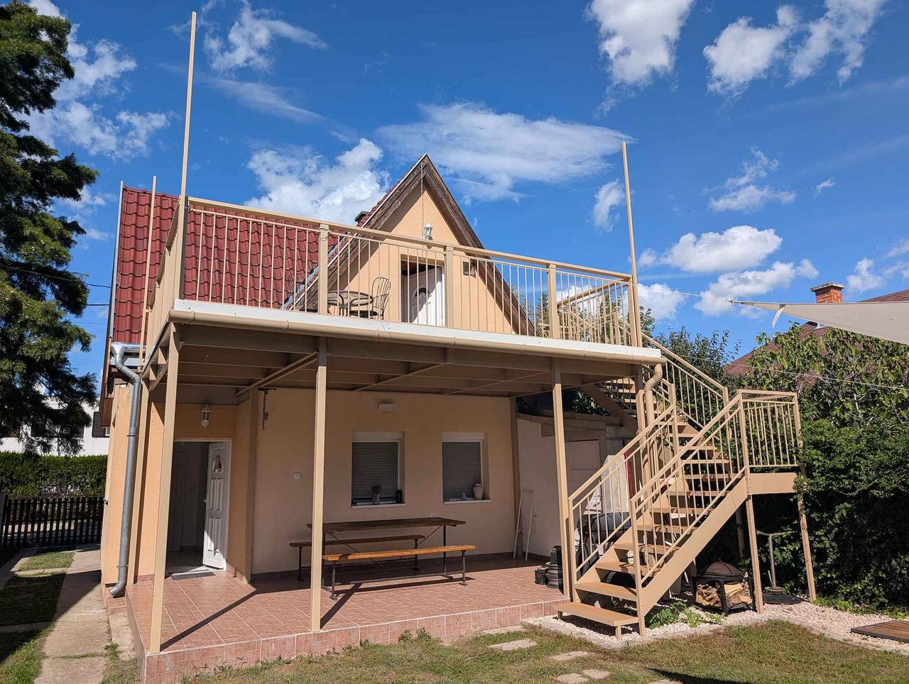 Ferienhaus mit Terrasse und Wlan in der Nähe vom Balaton in Zamardi, Siófok und Umgebung