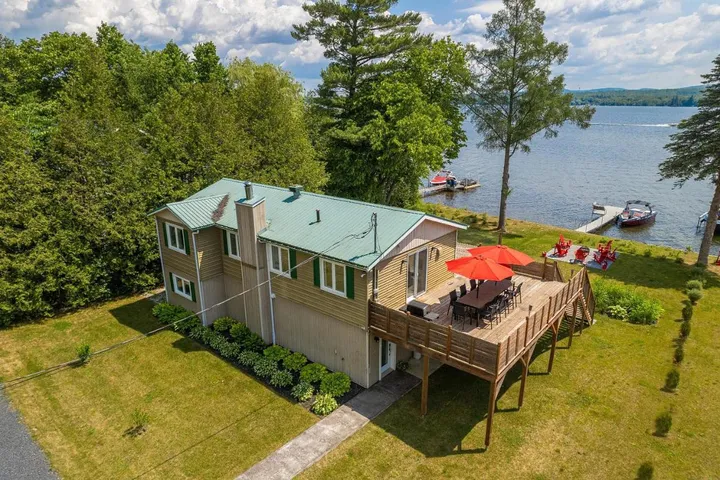 Casa rural para 12 personas, con vistas al lago y jardín, Se admiten mascotas - 1