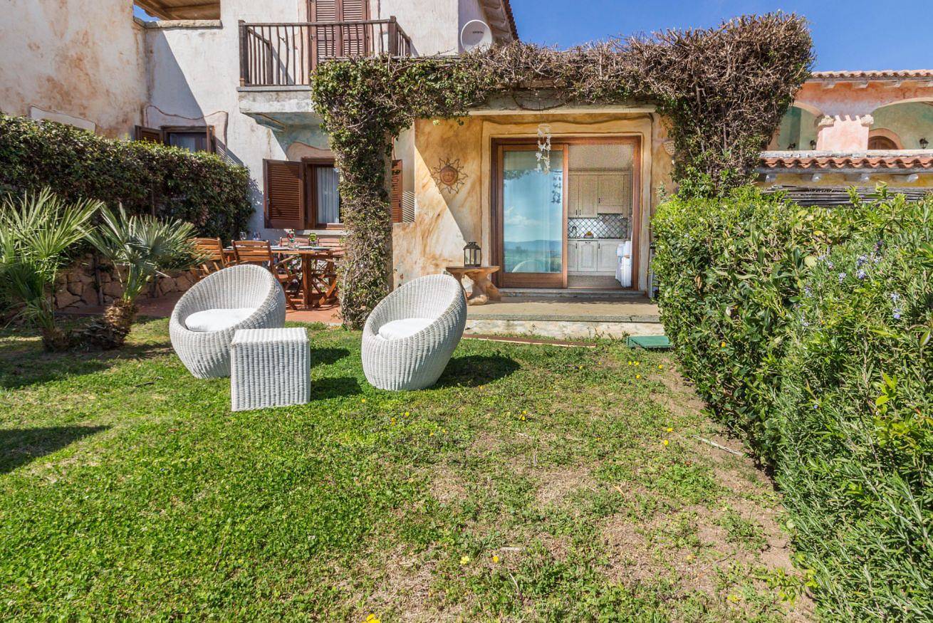 Appartement entier, Amazing Sea View Flat with Swimming Pool! in Moriscu, Pittulongu