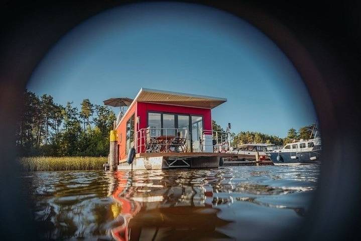 Ferienhaus für 4 Personen, mit Terrasse und Seeblick in Fürstenberg/Havel