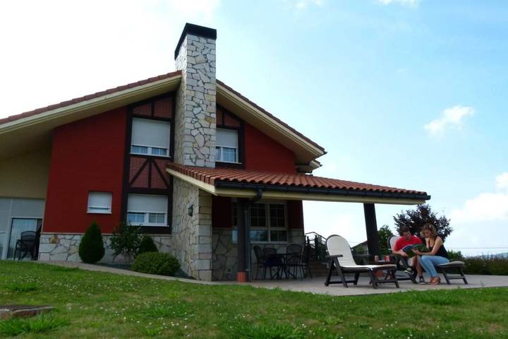 Casa rural para 3 personas, con Terraza además de Jardín y Vistas en Gran Bilbao