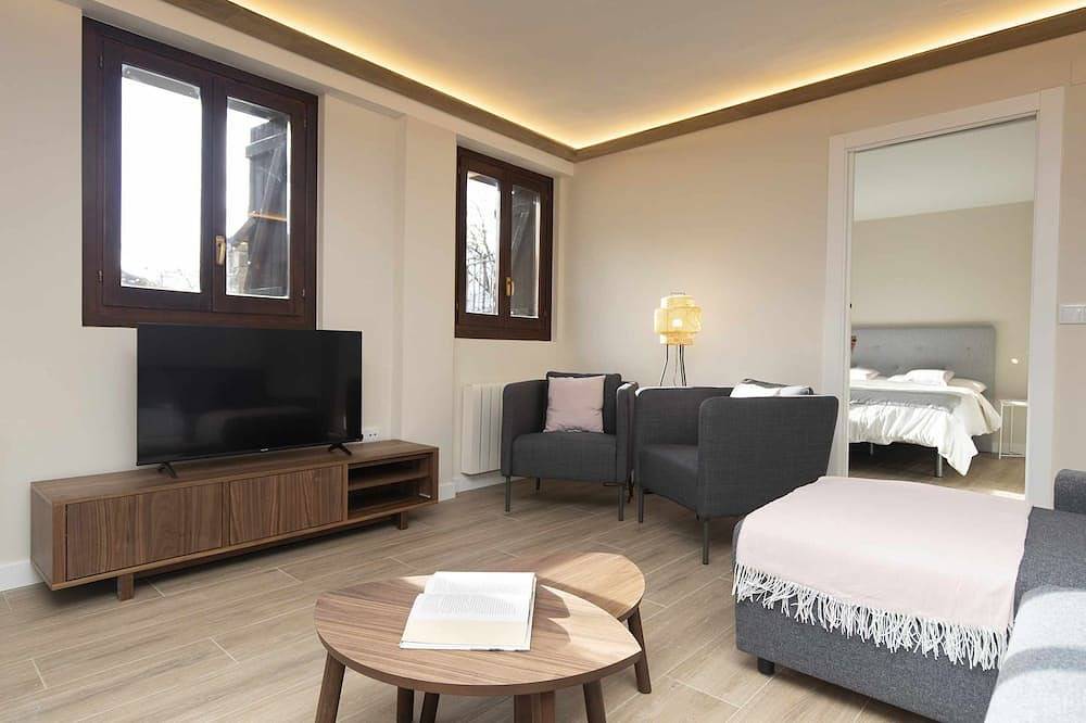 Entire apartment, Casa Ikuspe by Bevalle in Panticosa, Spanish Pyrenees