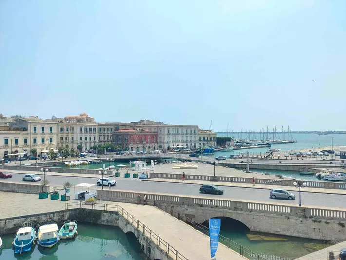 Appartamento vacanze per 8 persone, con balcone e panorama - 1