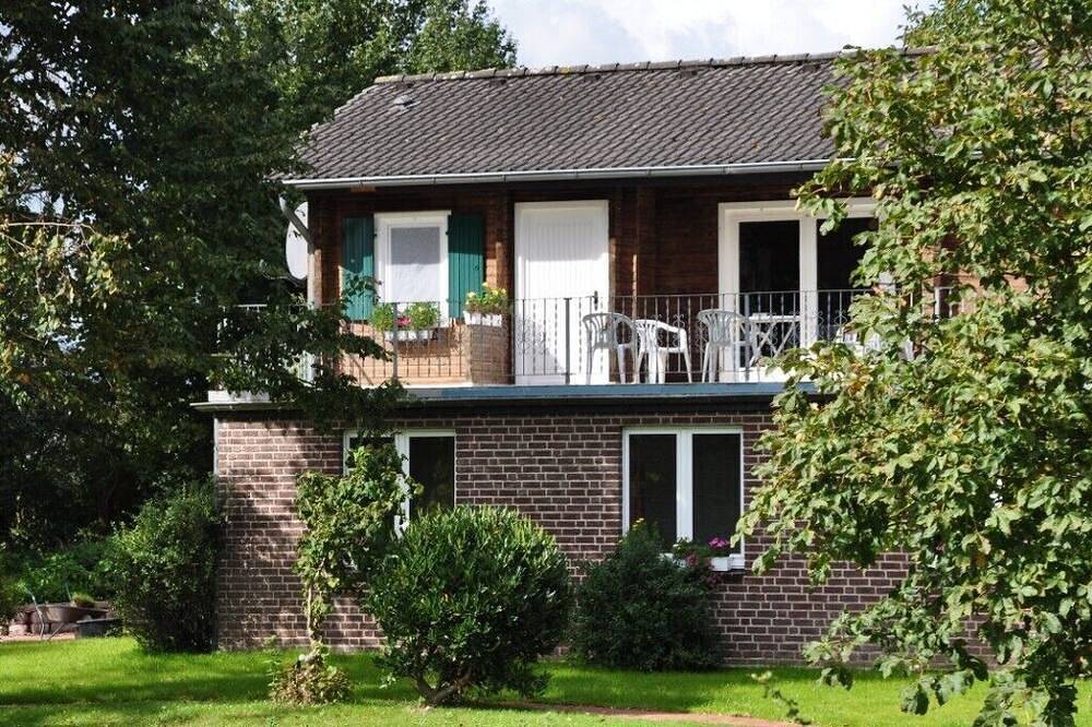 8-10 Pers, alleinstehendes Ferienhaus, 3 km vor Xanten in Xanten, Niederrhein