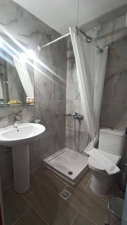 Location de vacances pour 2 personnes, avec vue et balcon dans Loutró - 4