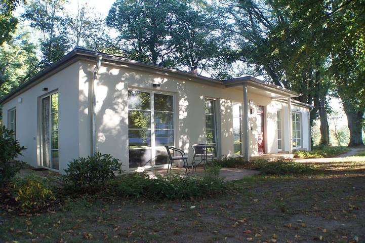 Ferienhaus für 10 Personen, mit Balkon und Garten sowie Sauna