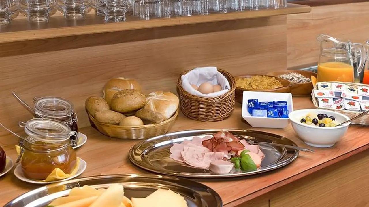 Doppelzimmer für 2 Personen in Weerberg in Alpes de Tux, Weerberg