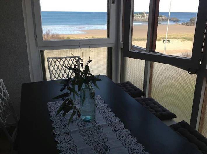 Gîte pour 8 personnes, avec balcon à Noja - 3