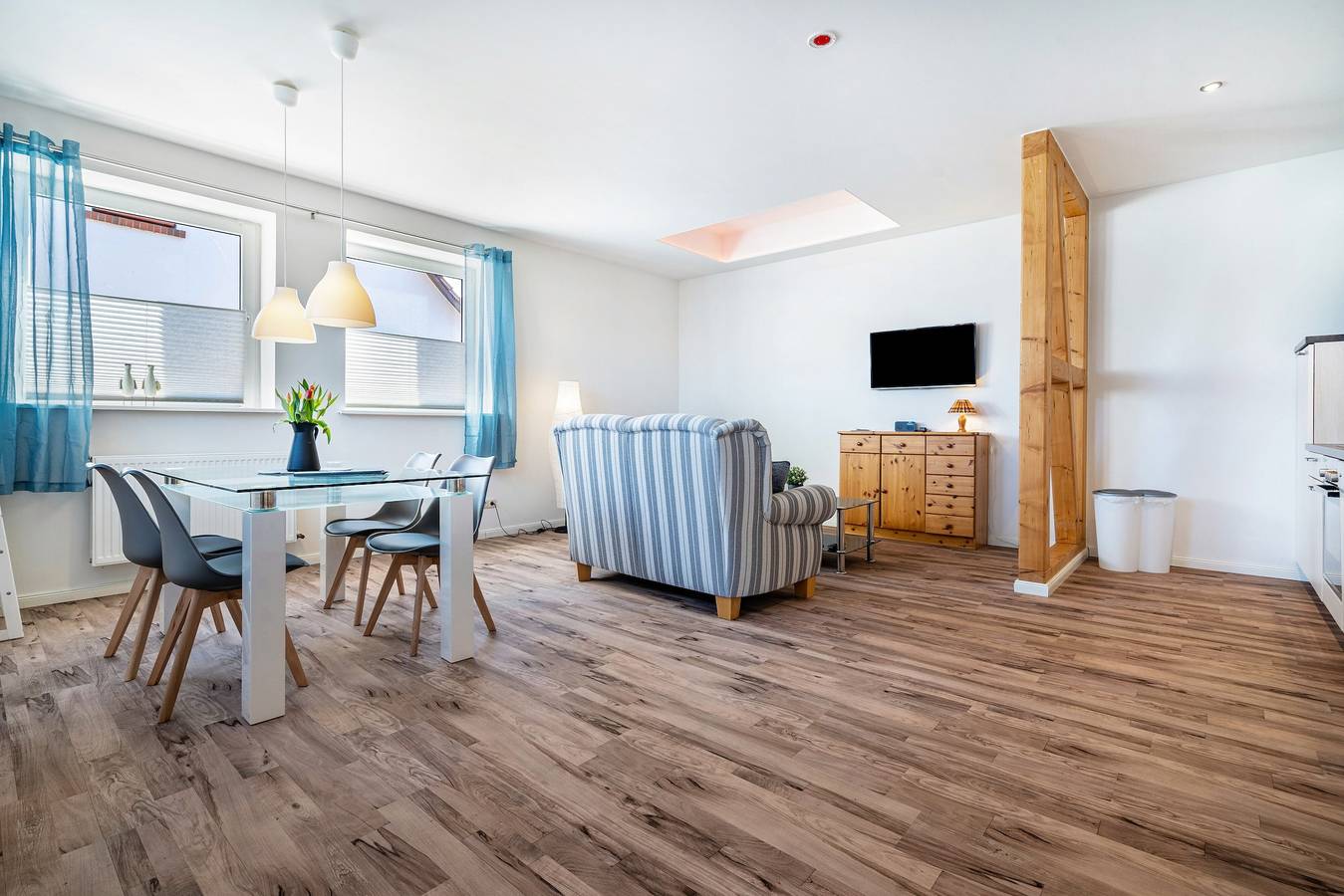 Ganze Wohnung, Ferienwohnung 'Fewo 1' mit Privatterrasse und Wi-Fi in Klink, Müritz