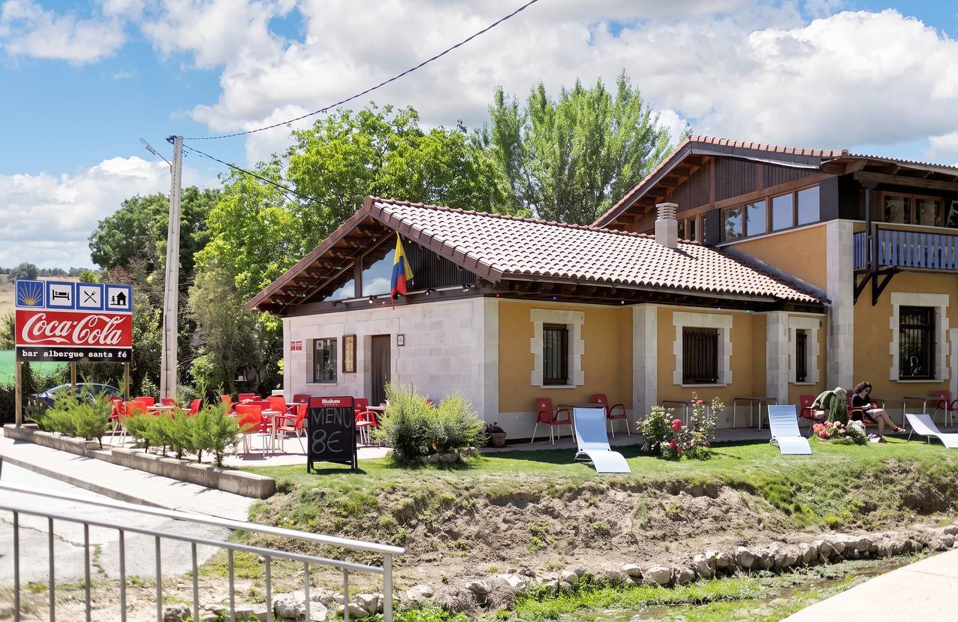 Geräumiges und modernes Haus in Cardeñuela Riopico in Cardeñuela Riopico, Burgos Provinz