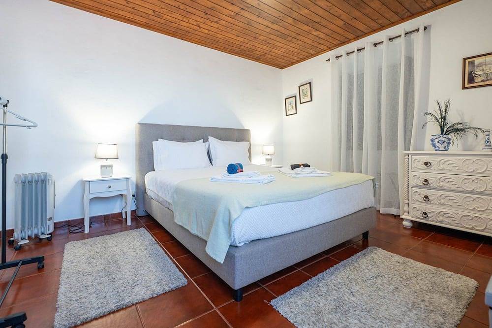 Casa do Moinho (Private Garden and Sea View) in São Miguel Island, Ajuda da Bretanha