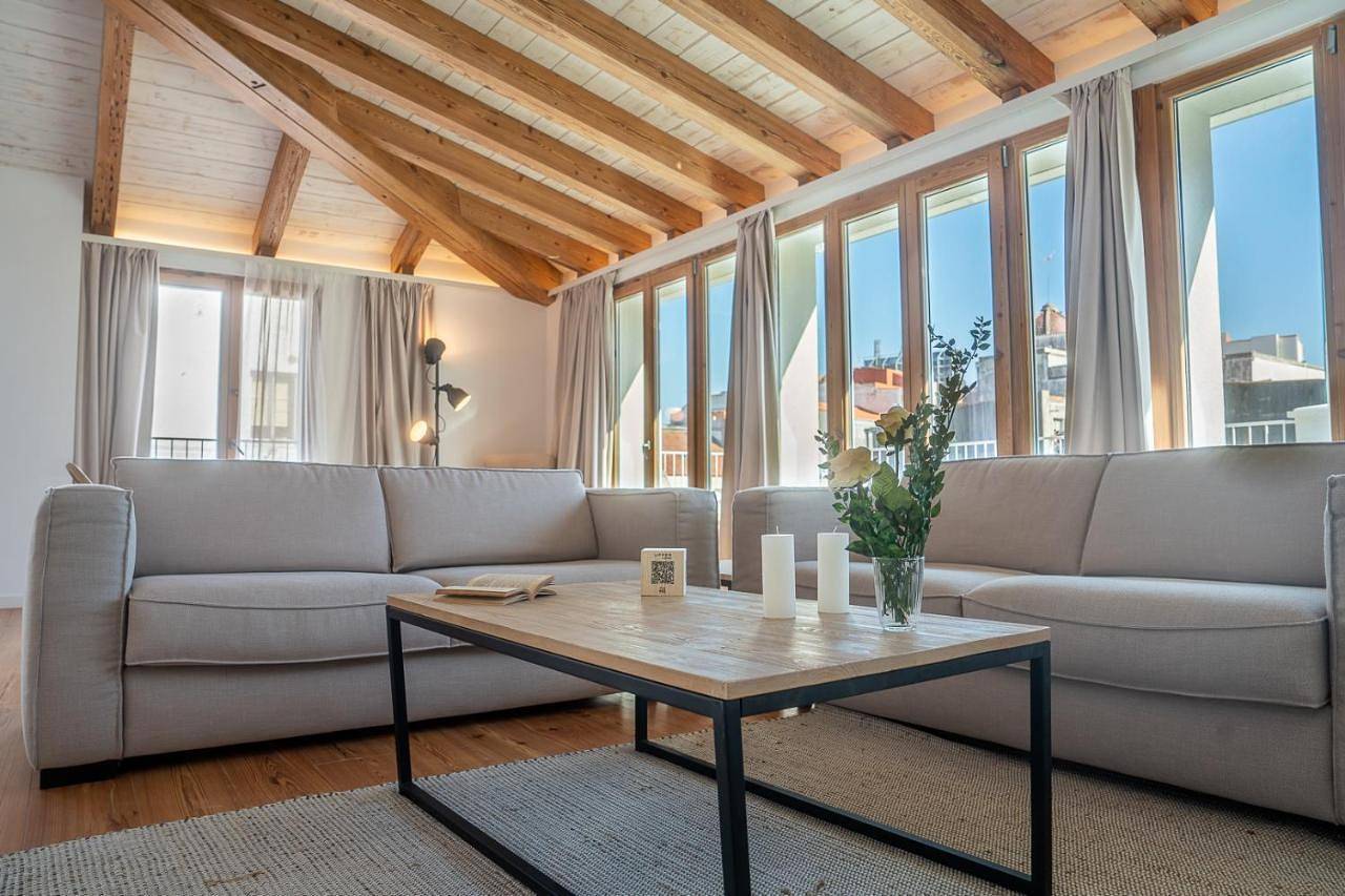 La Gallega by Upper Luxury Housing in Corunha, Costa de Galicia