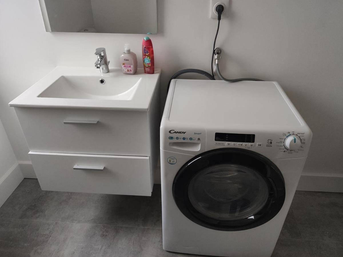 Appartement entier, One-Bedroom Apartment in Anzin, Région de Valenciennes