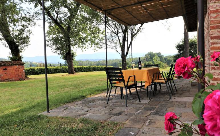 Maison de vacances pour 4 personnes, avec terrasse ainsi que jardin et piscine - 1