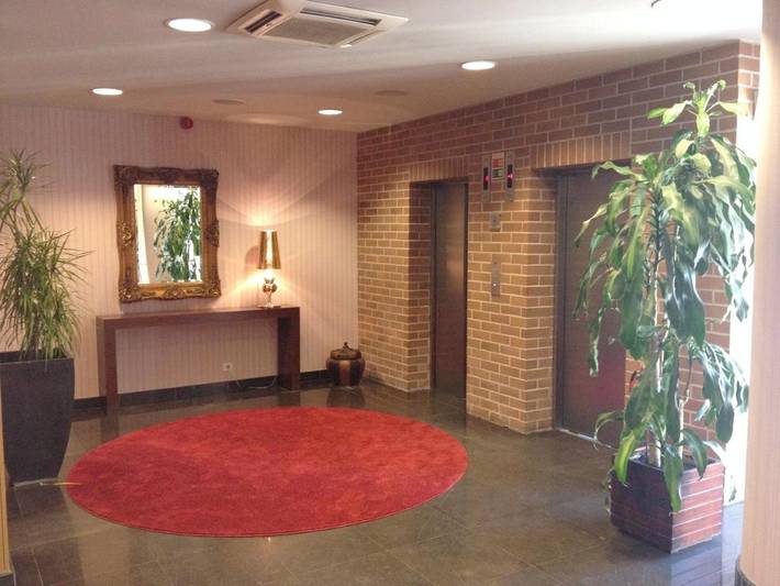 Location de vacances pour 3 personnes, avec terrasse et piscine ainsi que vue et sauna, animaux acceptés à Leiria - 4