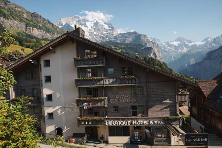 Hôtel pour 2 personnes, avec Balcon et Terrasse ainsi que Jacuzzi et Sauna