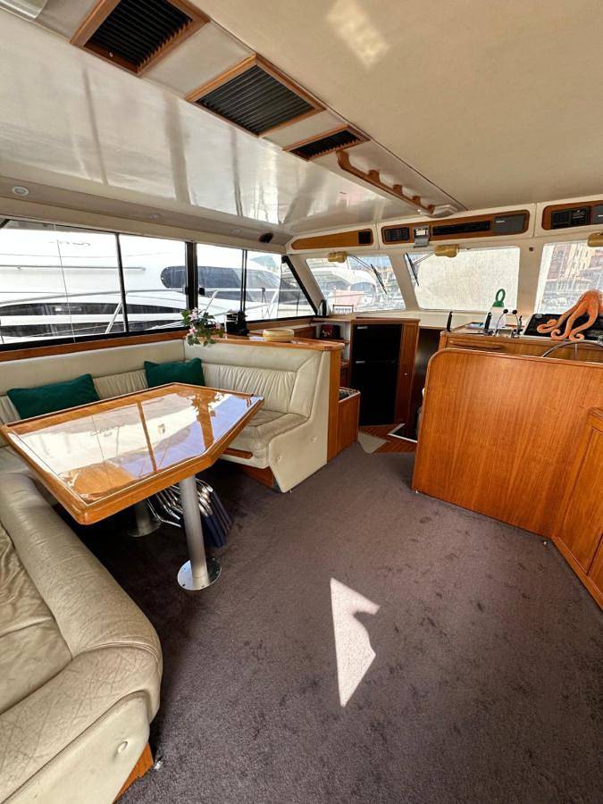 Bateau pour 4 personnes, avec terrasse en Corse - 3