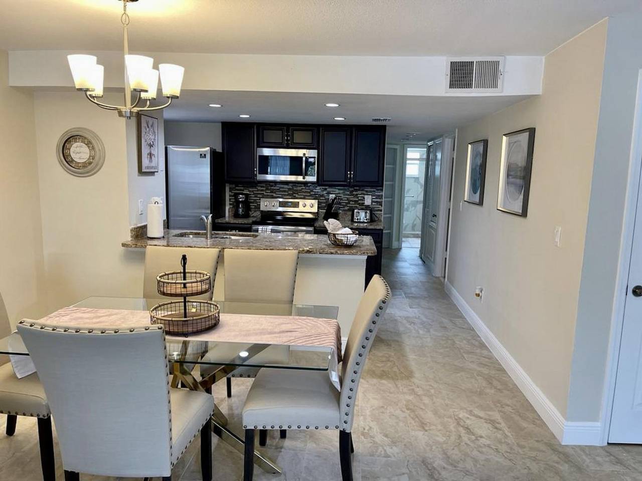 Entire apartment, Grand Deluxe 3Bd Condo Apartment near Disney # 11 in Osceola County