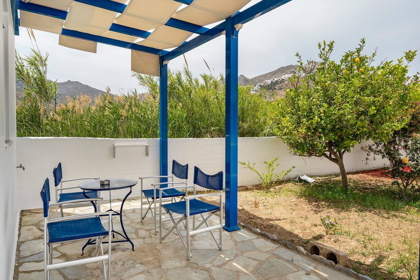 Monolocale intero, Monolocale 'Studios Ninemia Serifos 3' con vista mare, Wi-Fi e aria condizionata in Livadi, Cicladi