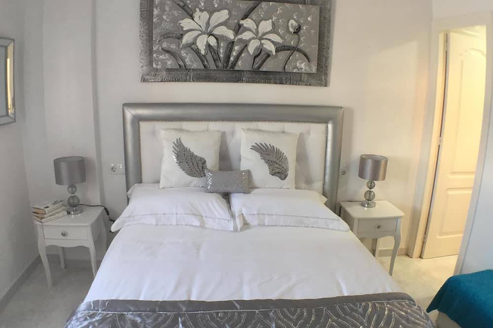 Entire apartment, Stunning Ground Floor Apt. near Beach ,Wifi Fibre Optic incl. in Rojales, Costa Blanca