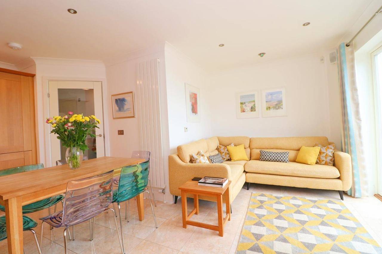 Three-Bedroom House in Constantine Bay, Cornwall