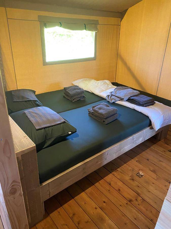 Location de vacances pour 6 personnes, avec piscine ainsi que terrasse et jardin, animaux acceptés à Azas - 3