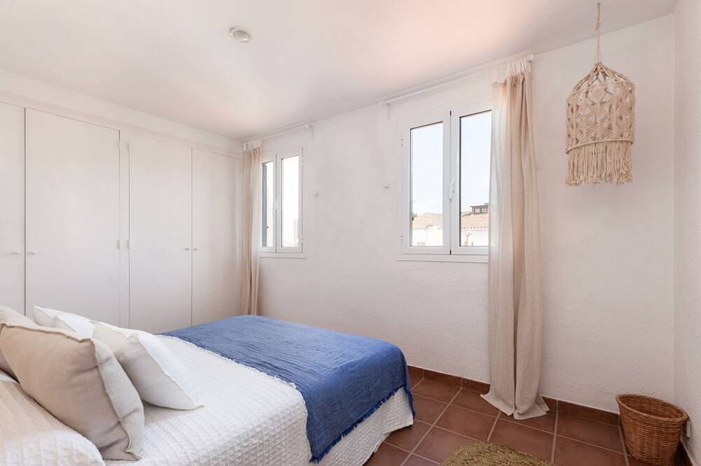 Entire apartment, Casa Rosari I - Garden & Private Parking in Vilassar de Mar, Costa del Maresme
