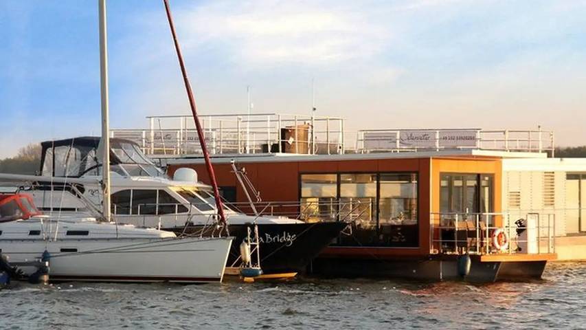Boot für 2 Personen, mit Terrasse in Ribnitz-Damgarten - 4
