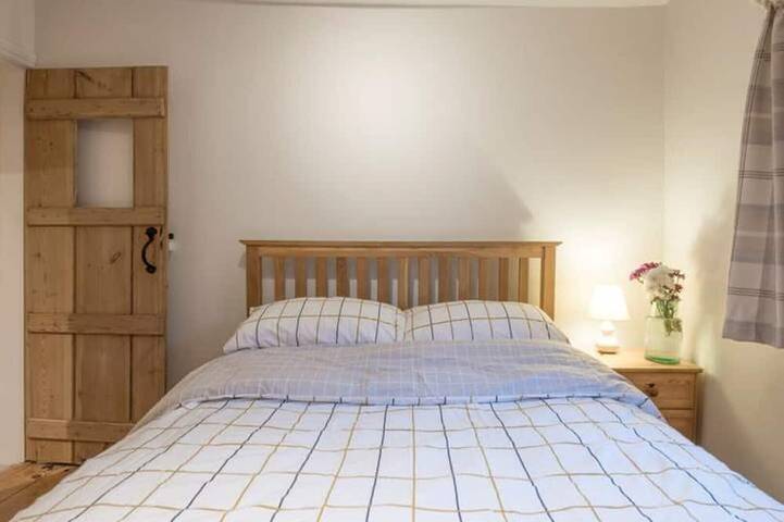 Gîte pour 2 personnes, avec jardin et terrasse, animaux acceptés dans Bury Saint Edmunds - 4