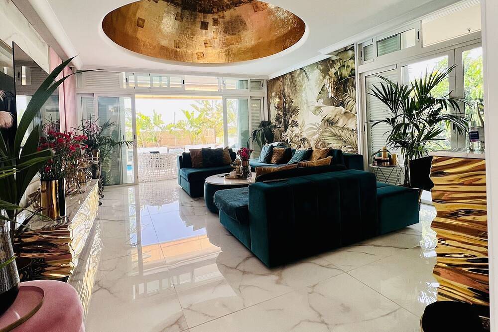 Tropical Villa - Costa Adeje in Miraverde, Adeje