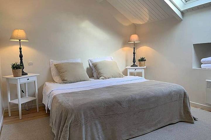 Location de vacances pour 5 personnes, avec jardin ainsi que terrasse et piscine à Bourrou - 2