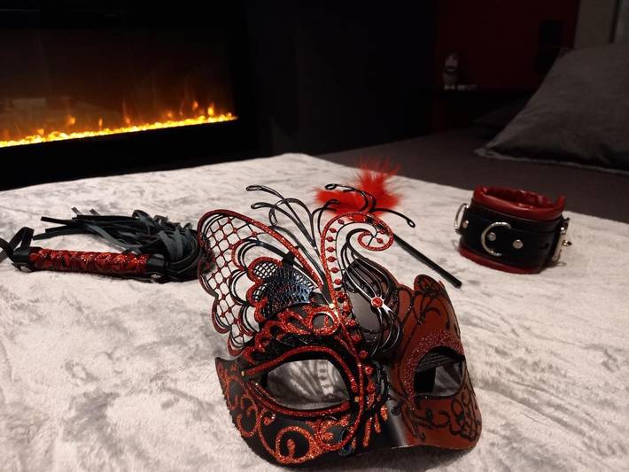 Gîte pour 2 personnes, avec terrasse ainsi que piscine et jardin dans Lac de la Cavayère - 4