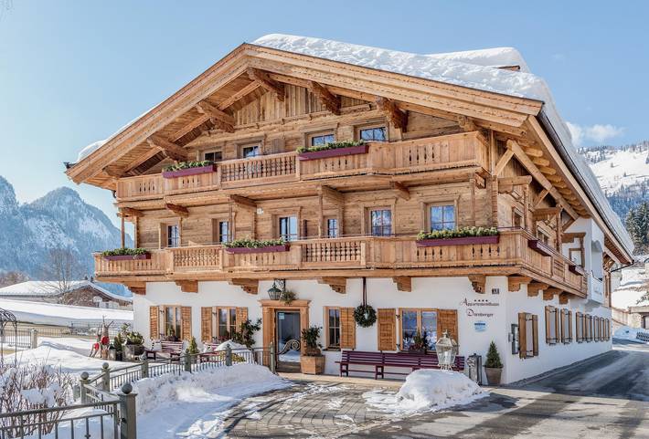 Ferienwohnung für 6 Personen, mit Balkon und Terrasse sowie Whirlpool und Garten in Kössen - 2