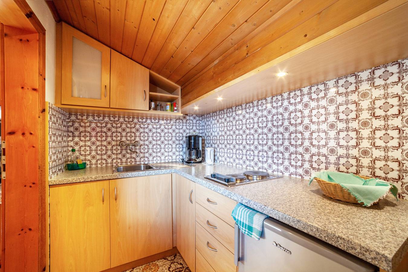 Appartement "Adang Ferienwohnung Mutspitz" met Bergzicht, Tuin & Wi-Fi, foto 15