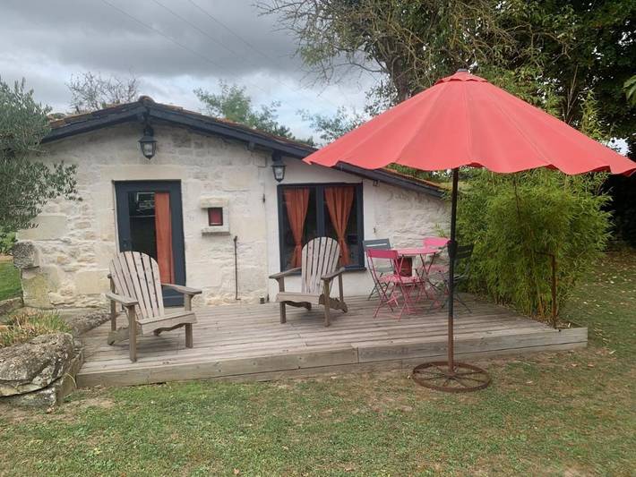 Gîte pour 2 personnes, avec jardin et terrasse à Saint-Savinien - 4