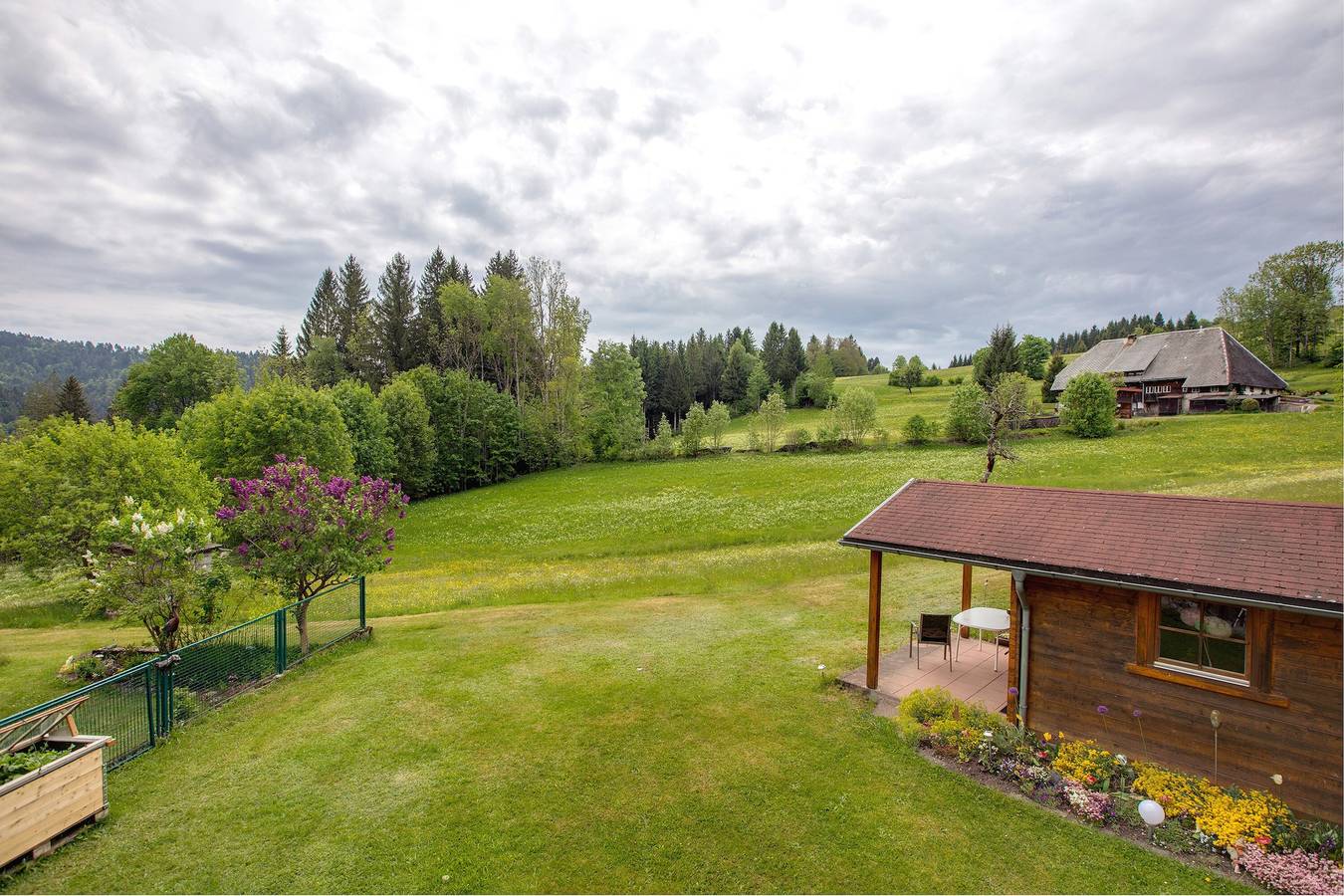 Ganze Wohnung, Haus Silvia - Ferienwohnung Mit Südbalkon, Privatem Garten und Wlan in Todtmoos, Südschwarzwald