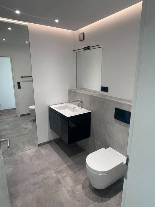 Ferienwohnung für 3 Personen, mit Pool und Balkon sowie Ausblick und Sauna in Frankfurt - 4