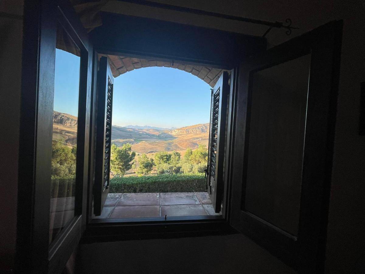 Ponte Calatrasi Agriturismo in Monreale, Provincia di Palermo