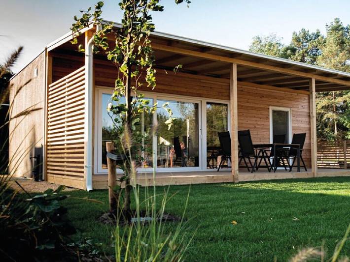 Chalet voor 4 personen, met Terras en Tuin in Arnhem