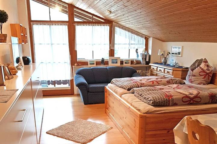 Ferienwohnung für 2 Personen, mit Balkon und Sauna in Sachrang