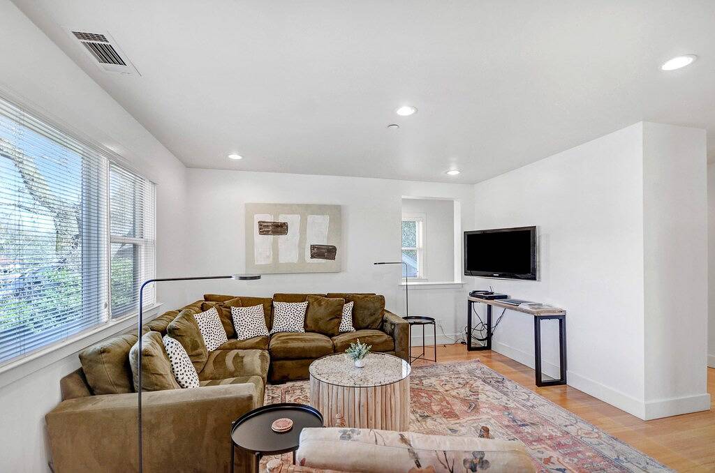 Auberge Sonoma * Penthouse * im historischen Sonoma Plaza. Kostenlose Weinprobe inklusive! in Sonoma, California North Coast