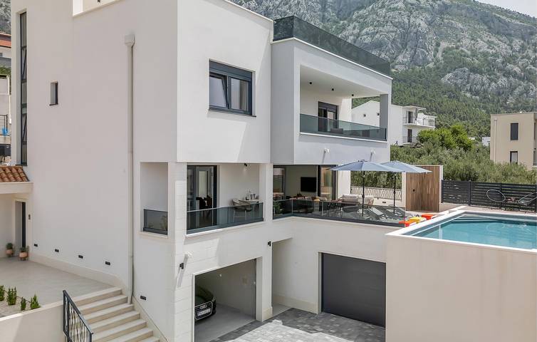 Ferienhaus für 6 Personen, mit Pool und Terrasse in Makarska - 2